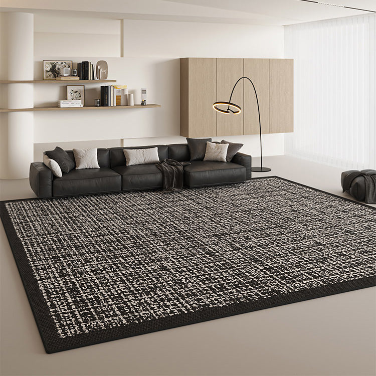 Tapis en filet noir : sophistication moderne pour espaces contemporains