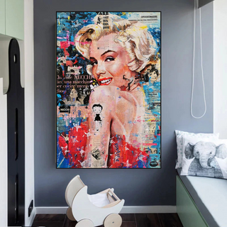 Crowned - Marilyn Pop Art: Expression of Iconic Beauty-GraffitiWallArt