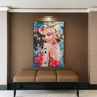 Crowned - Marilyn Pop Art: Expression of Iconic Beauty-GraffitiWallArt