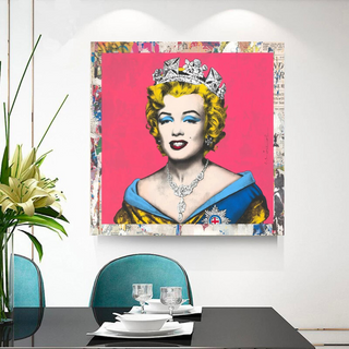 Crowned: Marilyn Pop Art – Perfect Blend of Royalty-GraffitiWallArt