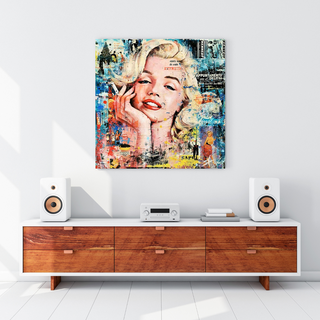 Marilyn Monroe Style Icon Pop Art: A Timeless Tribute-GraffitiWallArt