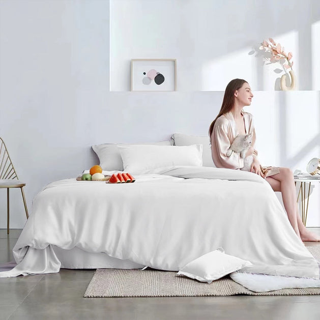 Silk Bedding: Luxurious Sets for Unmatched Comfort-GraffitiWallArt
