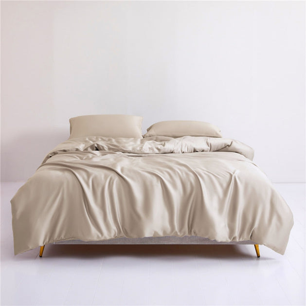 Silky Bedding Set – Luxurious Comfort and Elegance-GraffitiWallArt