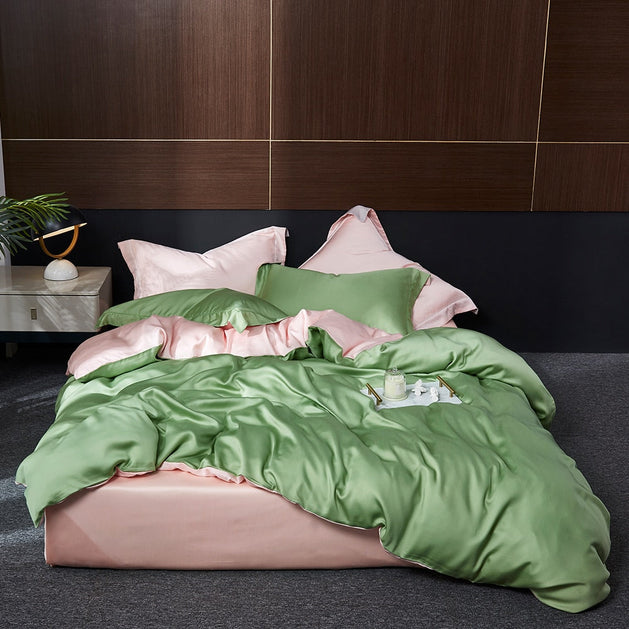 Supreme Silk: Silk Bedding Set – Comfort for Your Bed-GraffitiWallArt